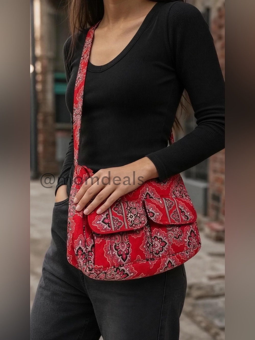 Vera Bradley Libby Crossbody Bag Frankly Scarlet 2008 Red Paisley Quilted Cotton